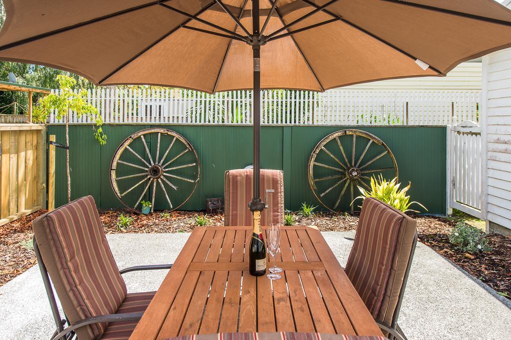 Charmae Guest House Whanganui Esterno foto