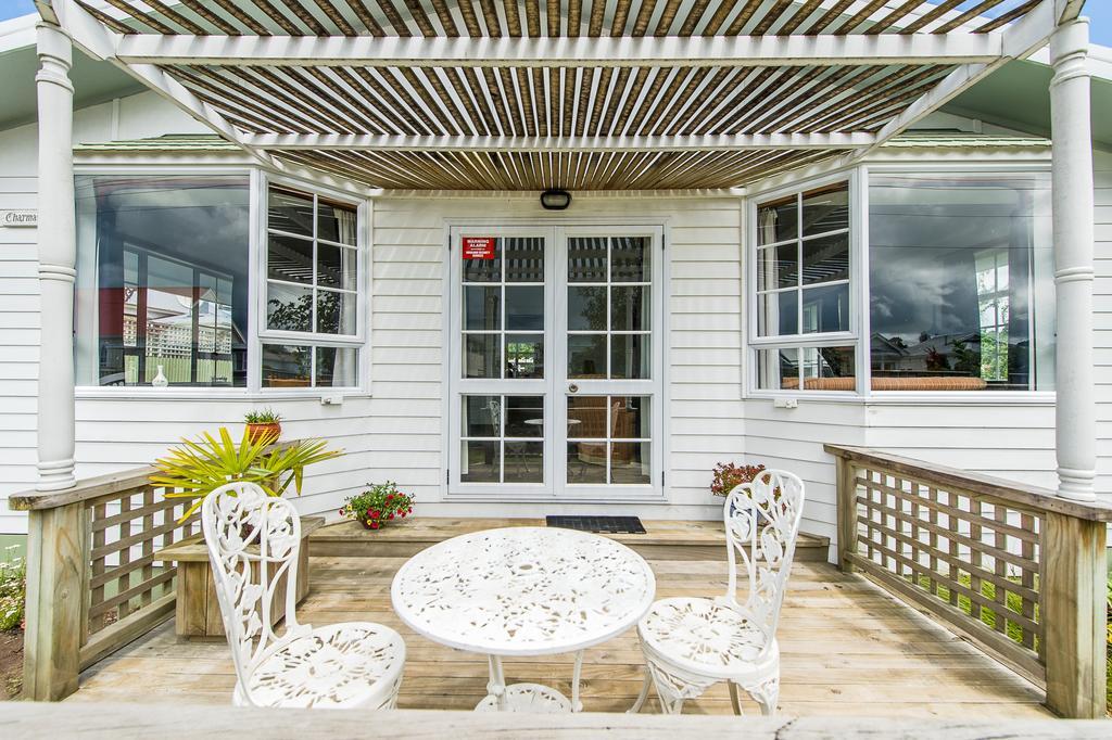 Charmae Guest House Whanganui Esterno foto